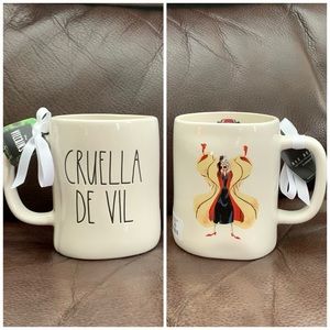 CRUELLA DE VIL Ceramic Mug Rae Dunn Disney Villains Collection 101 Dalmatians